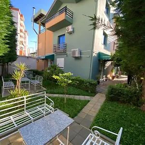  Gasthuis Ajdinaj Albanië